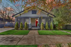 Luxury 3BR House in Charlotte - Image 2