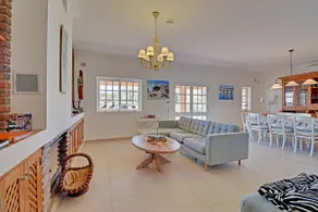 Casa de Apra by Portucasa - Image 4