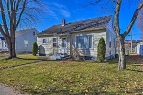 Charming Family Home ~ 4 Mi to Granite Peak! - Image 3