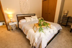 Waterfront Boho Retreat - Image 2