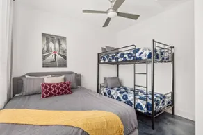 V831 ~ East Nashville Charm ~ 11 Beds ~ 4 miles to Downtown and Broadway ~ WiFi ~ Garage Parking - Image 5