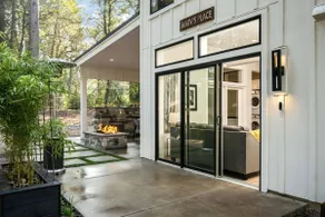 Exquisite Forested Retreat, Pet Friendly, Huge Patio w/ Fire-Table and TV, Steps From Dockside - Image 2