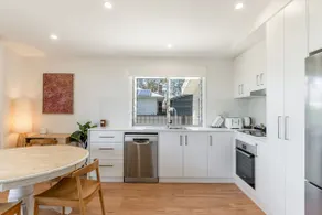 Park Lane - Pet Friendly - Image 3