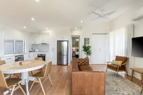 Park Lane - Pet Friendly - Image 5