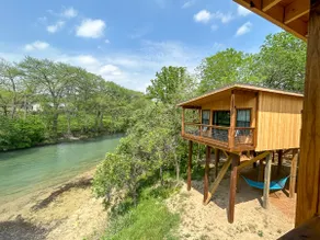 Waterfront Sky Cabin 2 - Image 4