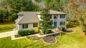 Lake Hills Landing | Family Friendly+Hot Tub - Image 3