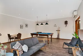 City Edge Home Parking Patio Wifi Pool Table - Image 2