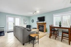 The Nordic - Central Collingwood Condo - Image 5