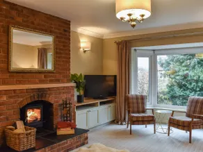 Woodman House - Image 2