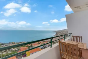 Santa Cruz Apartment with Sea View by Holiday Rental Madeira - Image 3