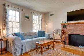 Walk to Village! Family-Friendly Gem in East Burke - Image 4
