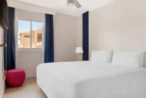 Bright 1-Bed Apartment | Costa del Sol | Sleeps 4 - Image 3