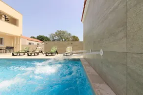 Villa Sunshine with private Hydromassage Pool near the beach - Image 2