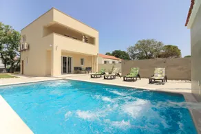 Villa Sunshine with private Hydromassage Pool near the beach - Image 4