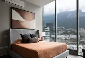 Modern Stay with Mountain & City Views, Pool & Gym - Image 3