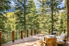 5 BEDROOM, MOUNTAIN VIEWS, SOUNDS OF STREAM, LARGE DECK, HOT TUB, CLASSIC SUNDANCE CABIN - Image 4