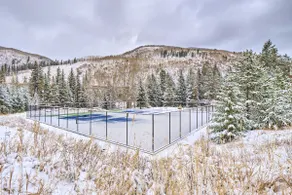 Charming Vail Condo w/ Patio & Mountain Views - Image 3