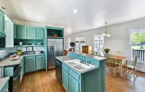 Farmhouse-Gift-Private Bathroom-Tradition - Image 4