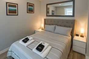 Hamilton Mtn 1BR | Tempur-Pedic, Porch, Sleeps 4 - Image 2
