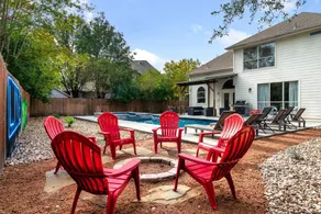 Luminous Home w/ Pool, Spa & Game Lounge - Image 5