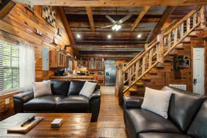 2 Hideaway Cabins | 2 Hot Tubs | Dog Friendly - Image 4