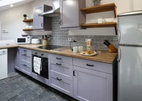 Letterbox Cottage - Image 2