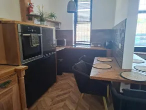 Stylish 2BR Stay in Rochdale - Image 5
