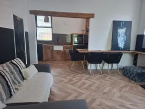 Stylish 2BR Stay in Rochdale - Image 2