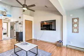 Quaint Couple's Escape: Pool, Near Lake Erie! - Image 4