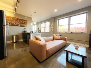 The West End Flats - Image 2