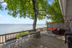 Cozy Trio Cottages! Gorgeous Sandy Beach w 3 Homes - Image 3