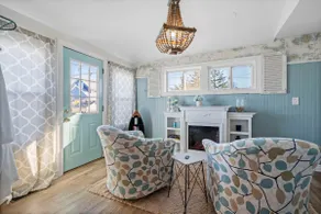 LakeView Getaway: Lake views & hot tub! - Image 4
