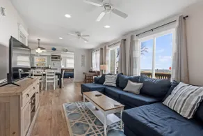 LakeView Getaway: Lake views & hot tub! - Image 2