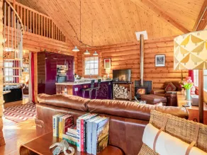 Grebe Lodge Lodge 6 - Image 3