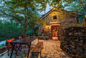 Pine Forest Chalet 1400m, Cinema & Fireplace - Image 4