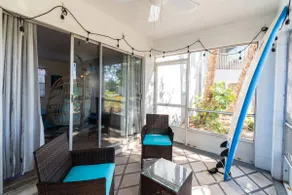 Coastal cottage w/ screened patio|Steps From Beach - Image 5