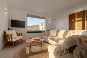 Villa Dia, Just 50m from Mikri Vigla Beach, Naxos - Image 3