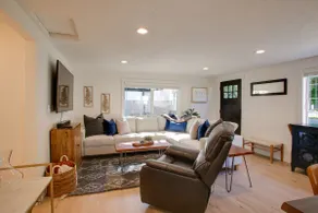 Cozy Coeur d'Alene Getaway w/ Fire Pit, Near Dtwn - Image 4