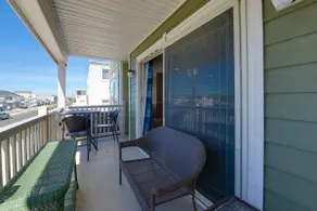 Spacious Wildwood Townhome w/ Covered Balcony - Image 2