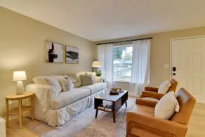 Lovely Vancouver Retreat w/ Home Gym! - Image 5