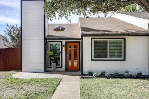 Stylish Allen Home near Watters Creek Village - Image 3