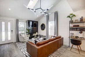 Stylish Allen Home near Watters Creek Village - Image 5