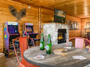 Incredible VIEWS! Hot Tub-Game Room-Luxury - Image 3