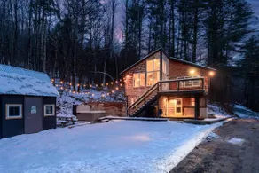 Minutes to Skiing/Hot Tub/Arcades - Image 2