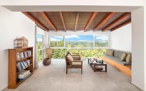 Villa Chrysallis with heated pool - Image 5