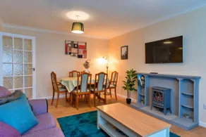 Finest Retreats - Southern Lea - Image 2