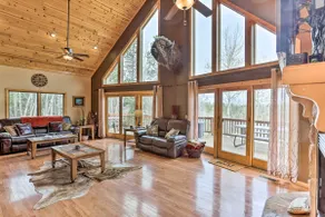 Spacious Lead Getaway w/ Private Hot Tub & Deck! - Image 5
