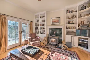 Private Home w/ Hot Tub Near Jay Peak Slopes - Image 4