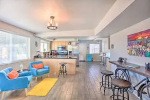 Vibrant, Colorful Tucson Abode w/ Pool & Hot Tub - Image 4