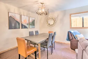 Near Hiking & Main St! Mtn-View Red River Retreat - Image 2